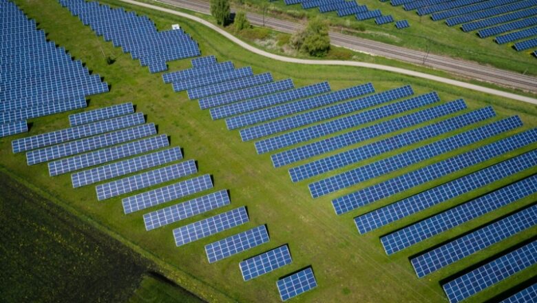 IRENA navodi da se solarna sposobnost povećala za 345,5 GW u 2023